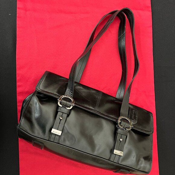 Gunuine Leather Black Sereta Shoulder back - Picture 1 of 9